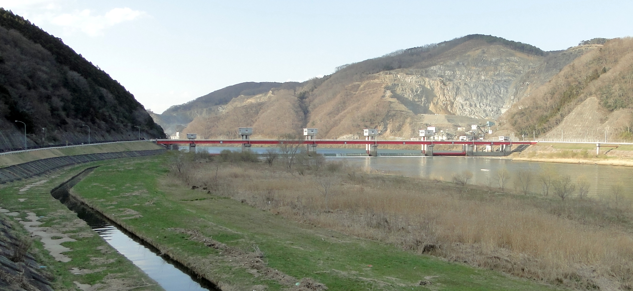 Refer to caption