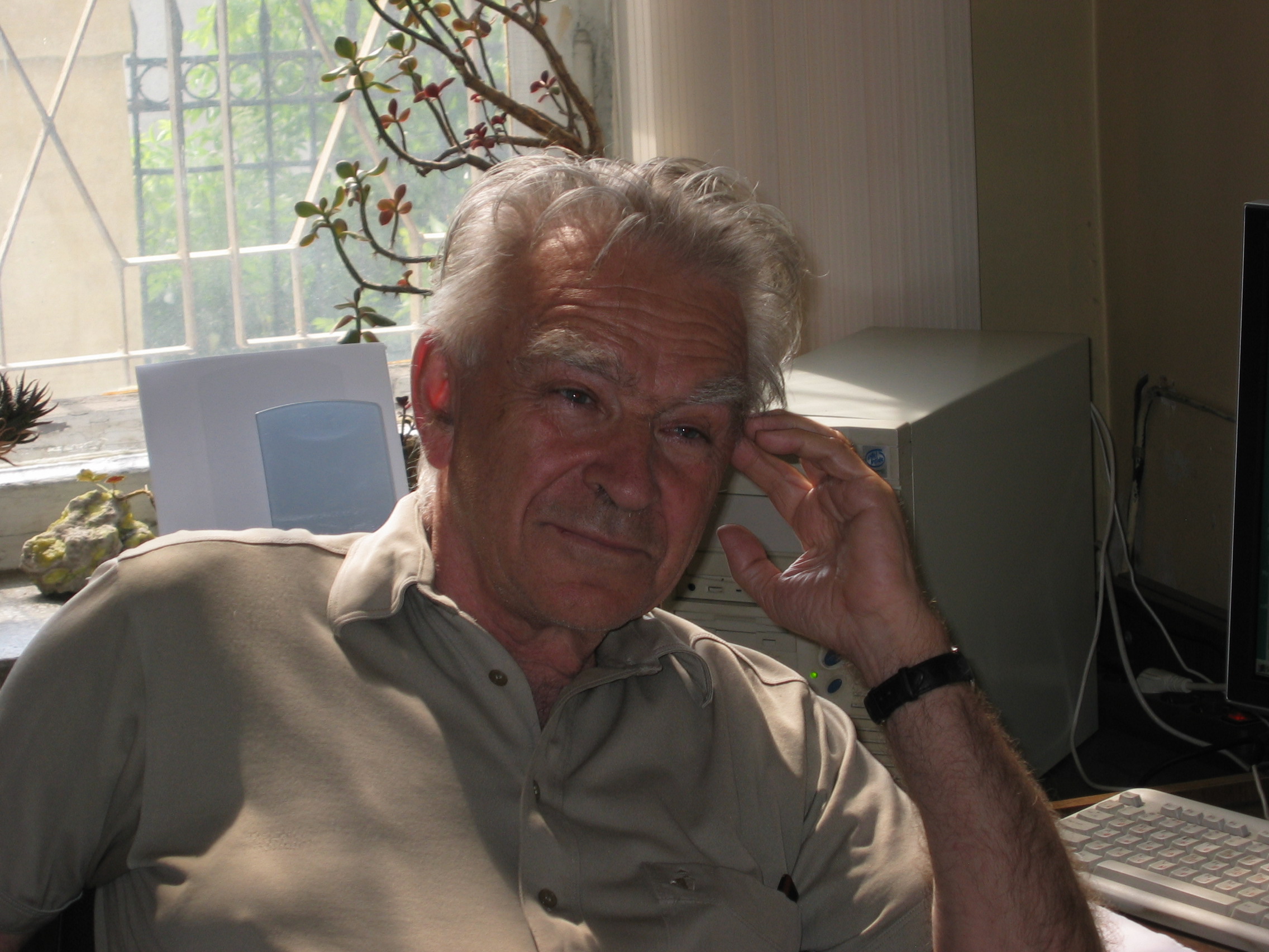 Refer to caption