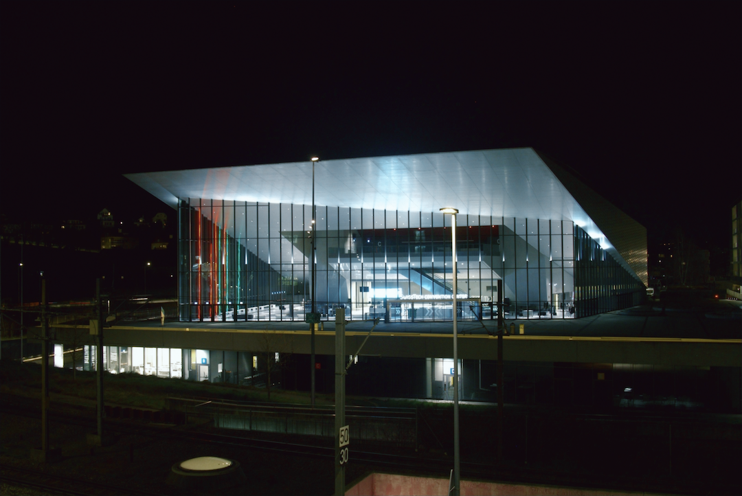 Refer to caption